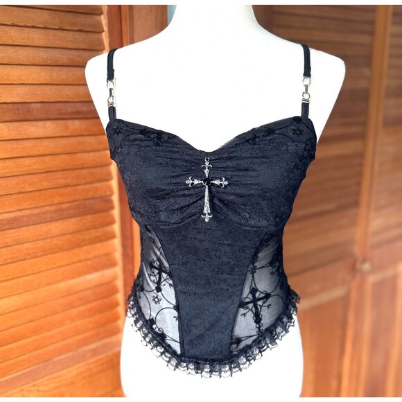 Gothic Lolita Victorian Vampire Vkei EGL Black Lace Cross & Chain Cami Top - Picture 9 of 9